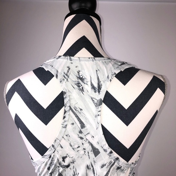 Athleta tank sz XS - Picture 4 of 7